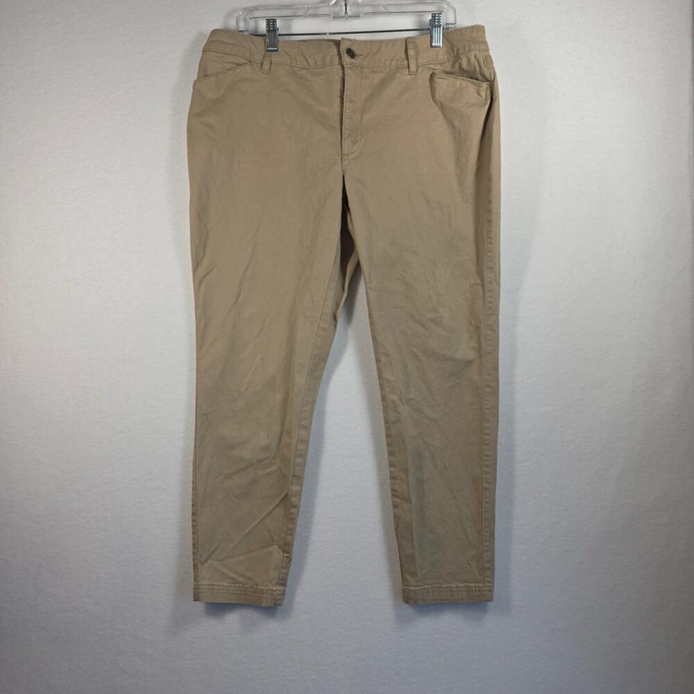 Magellan Outdoors Khaki Chino Women's Pants Size 16